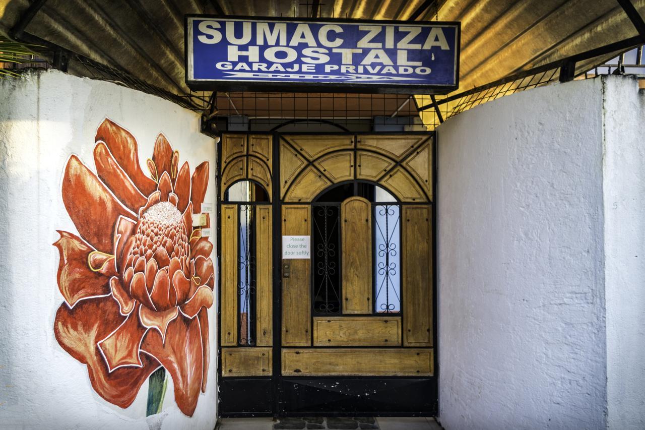 ホテル Zumag Sisa テナ エクステリア 写真